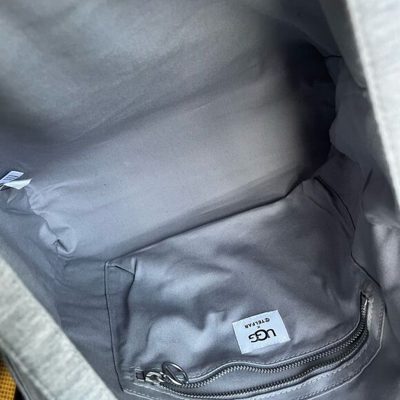 UGG x Telfar Medium Fleece Shopper Bag Gray - Picture 9 of 14